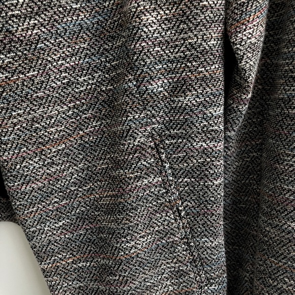 BCBG Open Front Essential Blazer - Picture 4 of 4